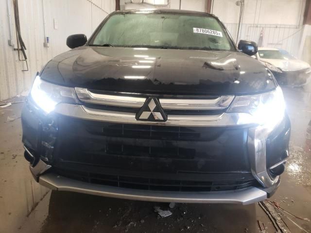 2018 Mitsubishi Outlander SE