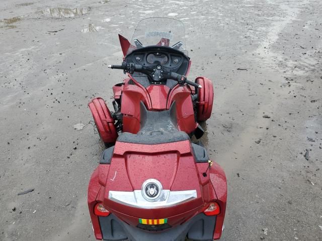 2015 Can-Am Spyder Roadster RT