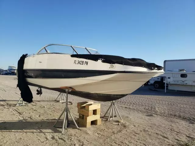 2013 Bayliner Boat