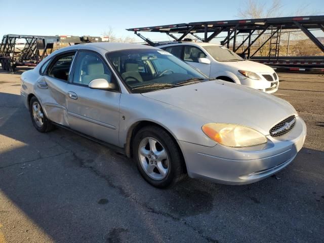 2001 Ford Taurus SE