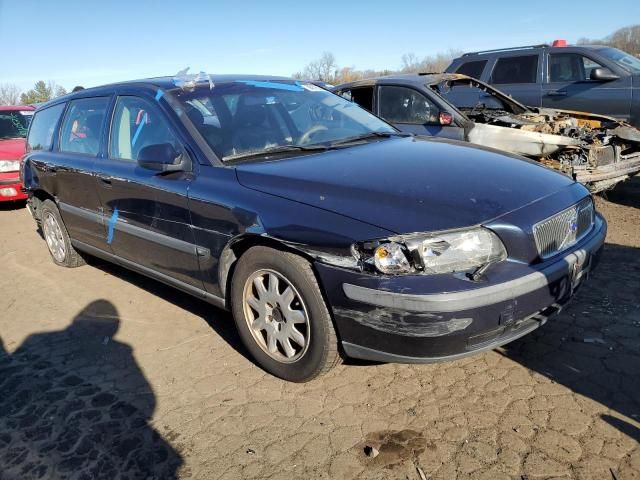 2001 Volvo V70