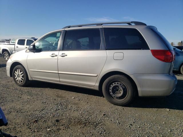 2010 Toyota Sienna CE