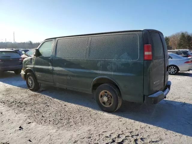 2004 Chevrolet Express G2500