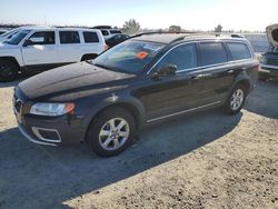 Lots with Bids for sale at auction: 2013 Volvo XC70 3.2