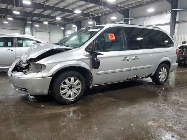 2006 Chrysler Town & Country Touring