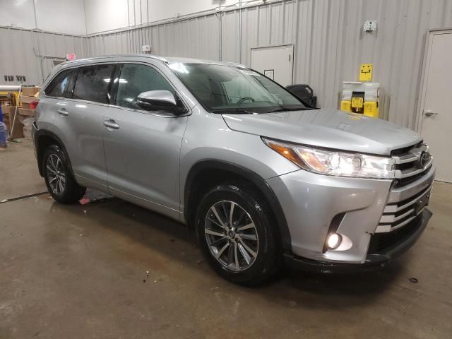 2018 Toyota Highlander SE