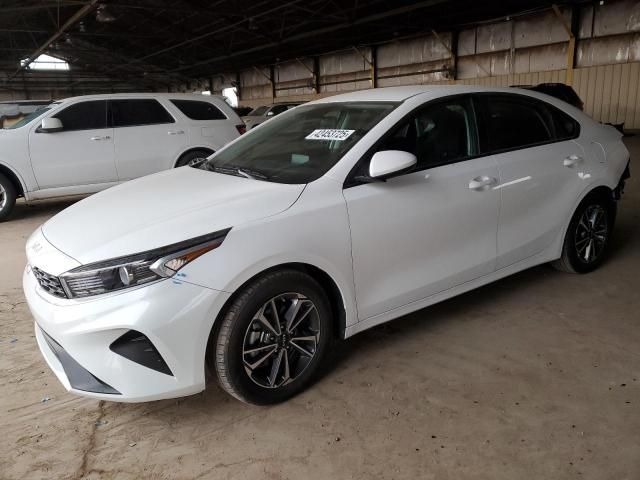 2023 KIA Forte LX