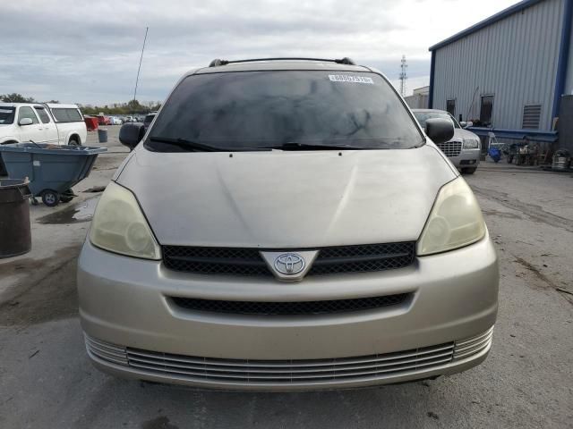 2005 Toyota Sienna CE