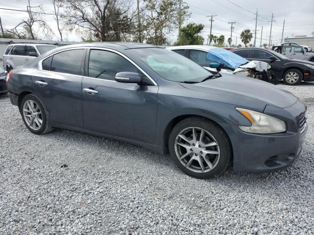 2010 Nissan Maxima S