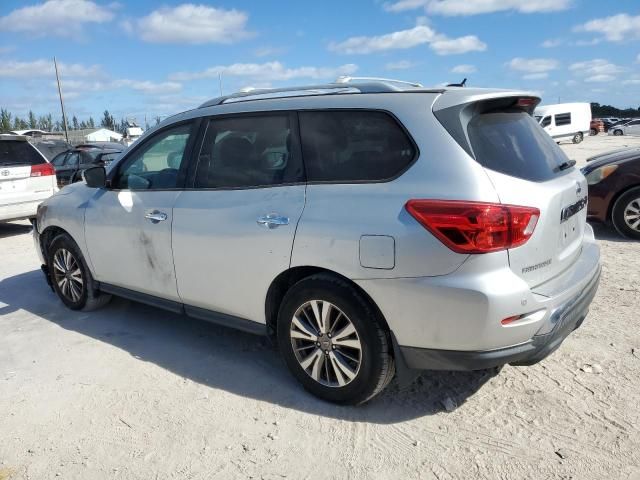 2018 Nissan Pathfinder S