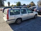 2000 Volvo V70 Base