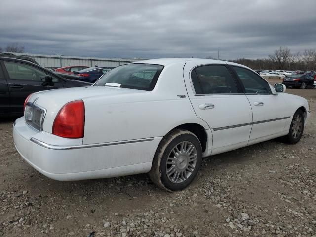 2009 Lincoln Town Car Signature Limited