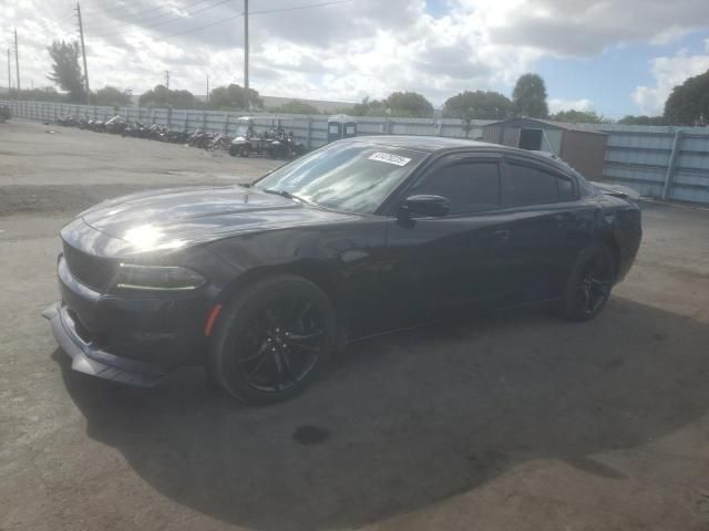 2018 Dodge Charger SXT