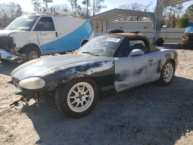 2000 Mazda MX-5 Miata Base