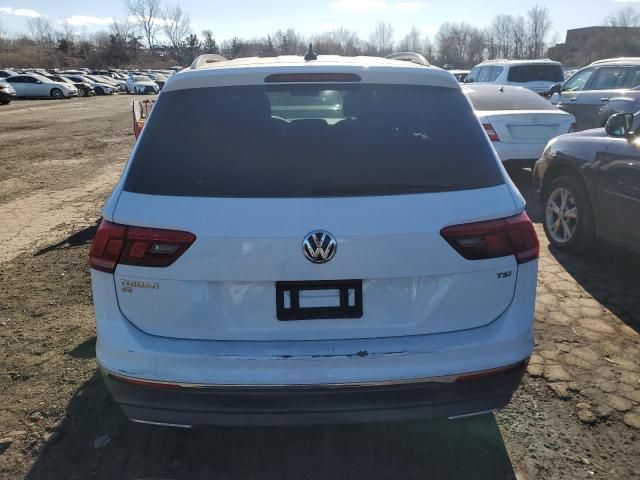 2018 Volkswagen Tiguan SE