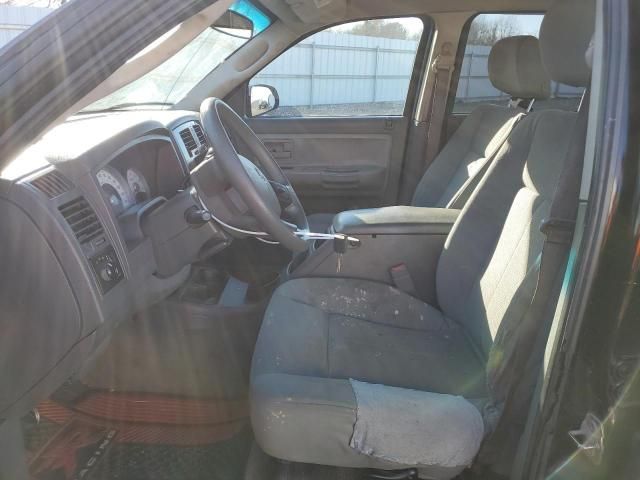 2005 Dodge Dakota Quad SLT