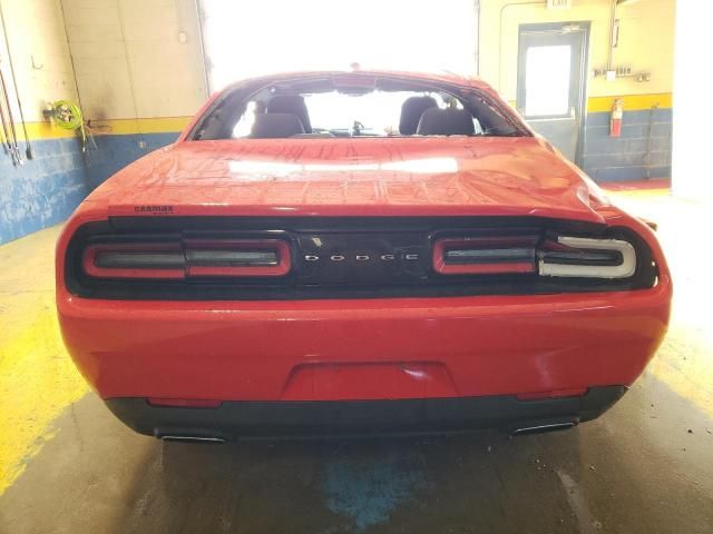 2015 Dodge Challenger SXT