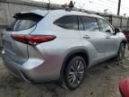 2020 Toyota Highlander Platinum