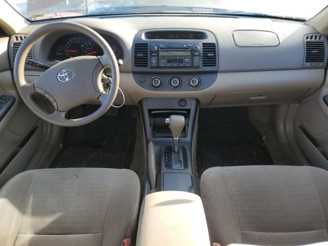 2005 Toyota Camry LE