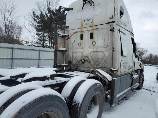 2016 Freightliner Cascadia 125