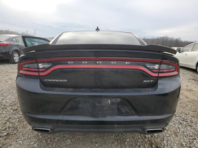 2015 Dodge Charger SXT