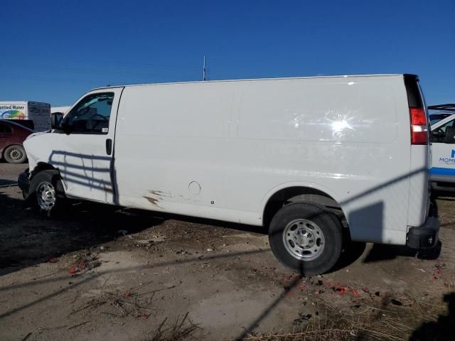 2017 Chevrolet Express G2500