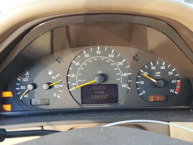 2000 Mercedes-Benz E 320