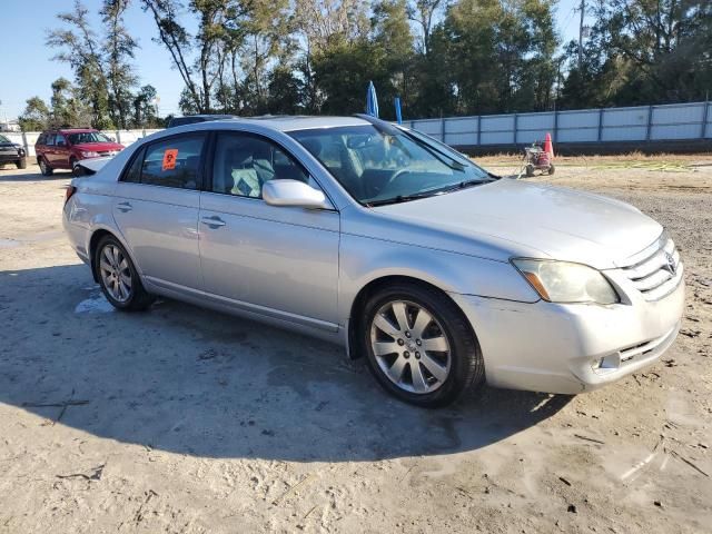 2005 Toyota Avalon XL