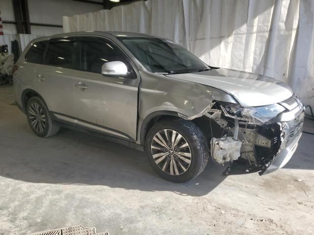 2019 Mitsubishi Outlander SE