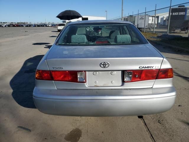 2001 Toyota Camry LE