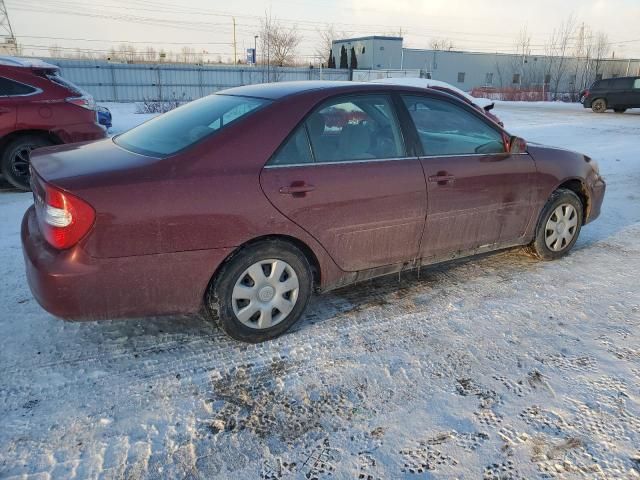 2004 Toyota Camry LE