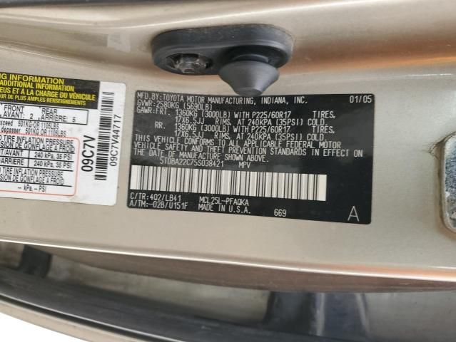 2005 Toyota Sienna XLE