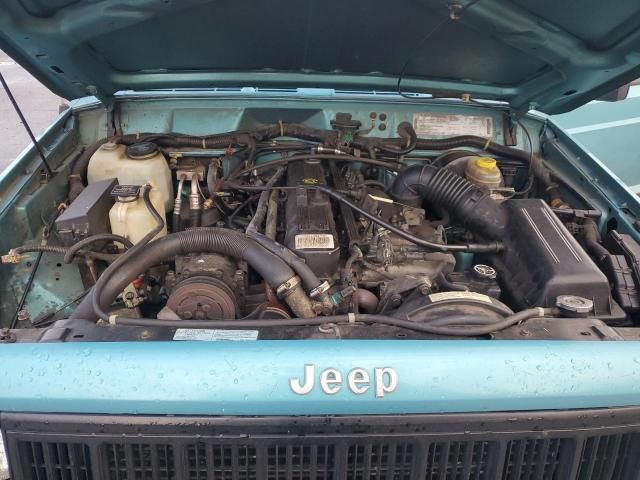 1995 Jeep Cherokee SE