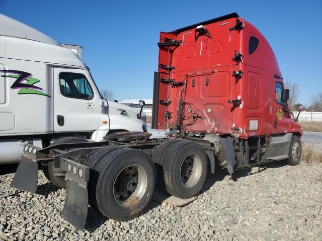 2018 Freightliner Cascadia 125