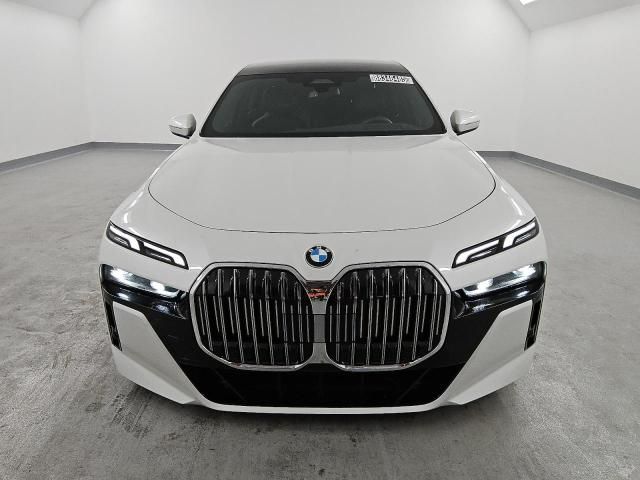 2024 BMW 740 XI