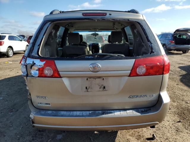 2006 Toyota Sienna CE