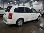 2009 Chrysler Town & Country LX