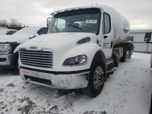 2022 Freightliner M2 106 Medium Duty