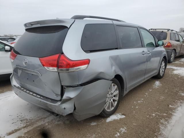 2011 Toyota Sienna XLE