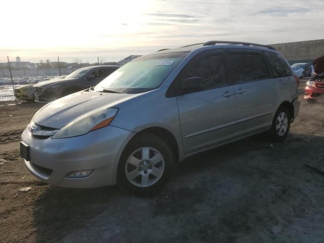 2006 Toyota Sienna CE