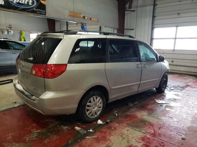 2009 Toyota Sienna CE