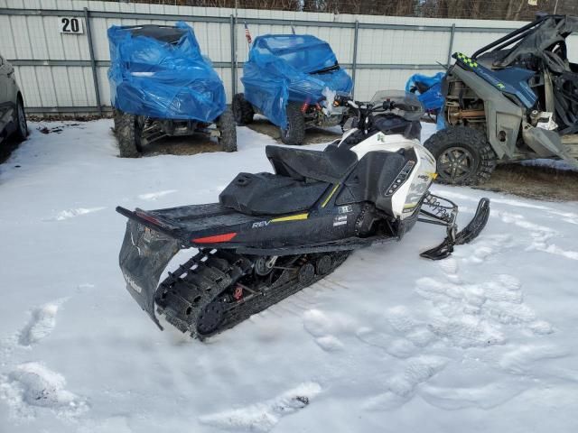 2017 Skidoo 2017 Skidoo MXZ