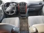 2006 Chrysler Town & Country LX