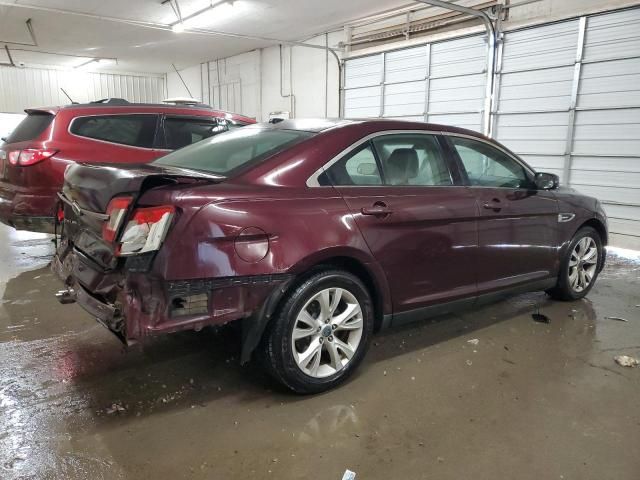 2011 Ford Taurus SEL