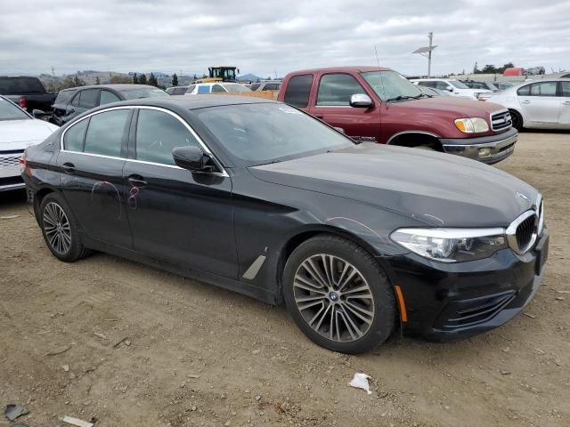 2019 BMW 530E