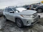 2017 Toyota Highlander SE