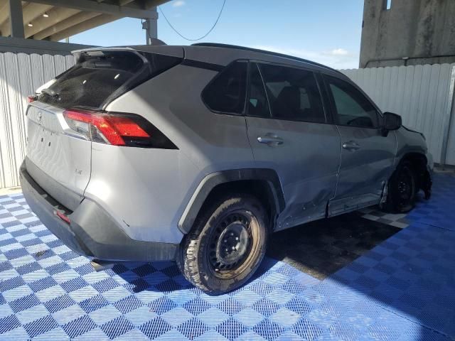 2020 Toyota Rav4 LE