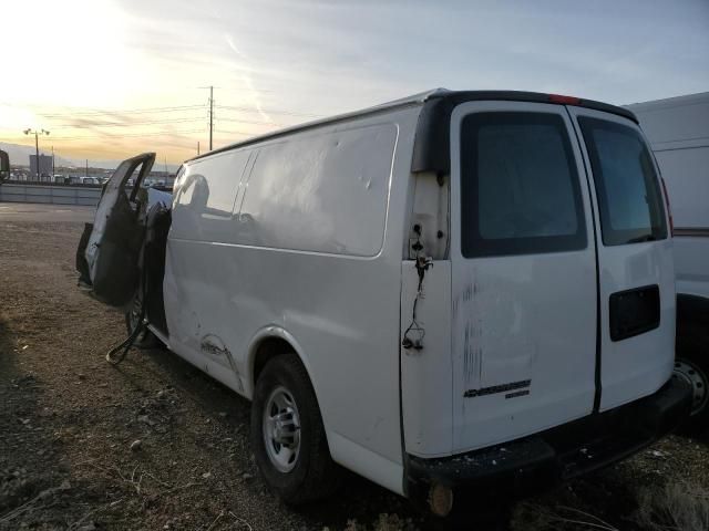 2015 Chevrolet Express G2500