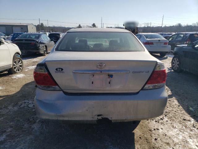 2005 Toyota Camry LE