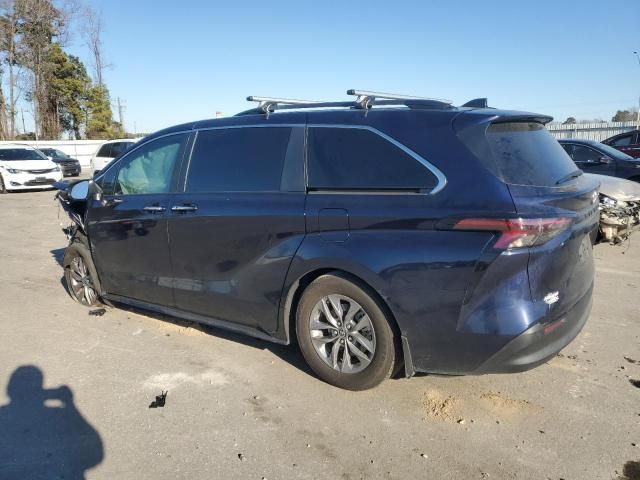 2024 Toyota Sienna XLE